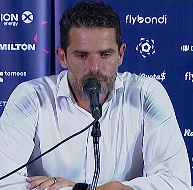 #Gago "A Camilo (#ReyDomenech) lo sigo HACE CASI CINCO AÑOS, desde que empecé a ser DT, lo conozco bastante y conozco sus situaciones de lesión, es un futbolista que me sorprendió siempre, cuando lo volví a ver entrenar y jugar, me siguió dando lo que se ve desde un video o