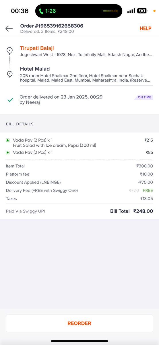 Itz_arunsharma's tweet photo. @SwiggyCares @Swiggy @BandBajaateRaho @jagograhakjago @foodsuppliesmp Swiggy will never miss a chance to disappoint. Items were missing from my order. This time restaurant told me item was not ordered but I paid and its showing in description it means I have paid for it https://t.co/S9zxC0BhWr