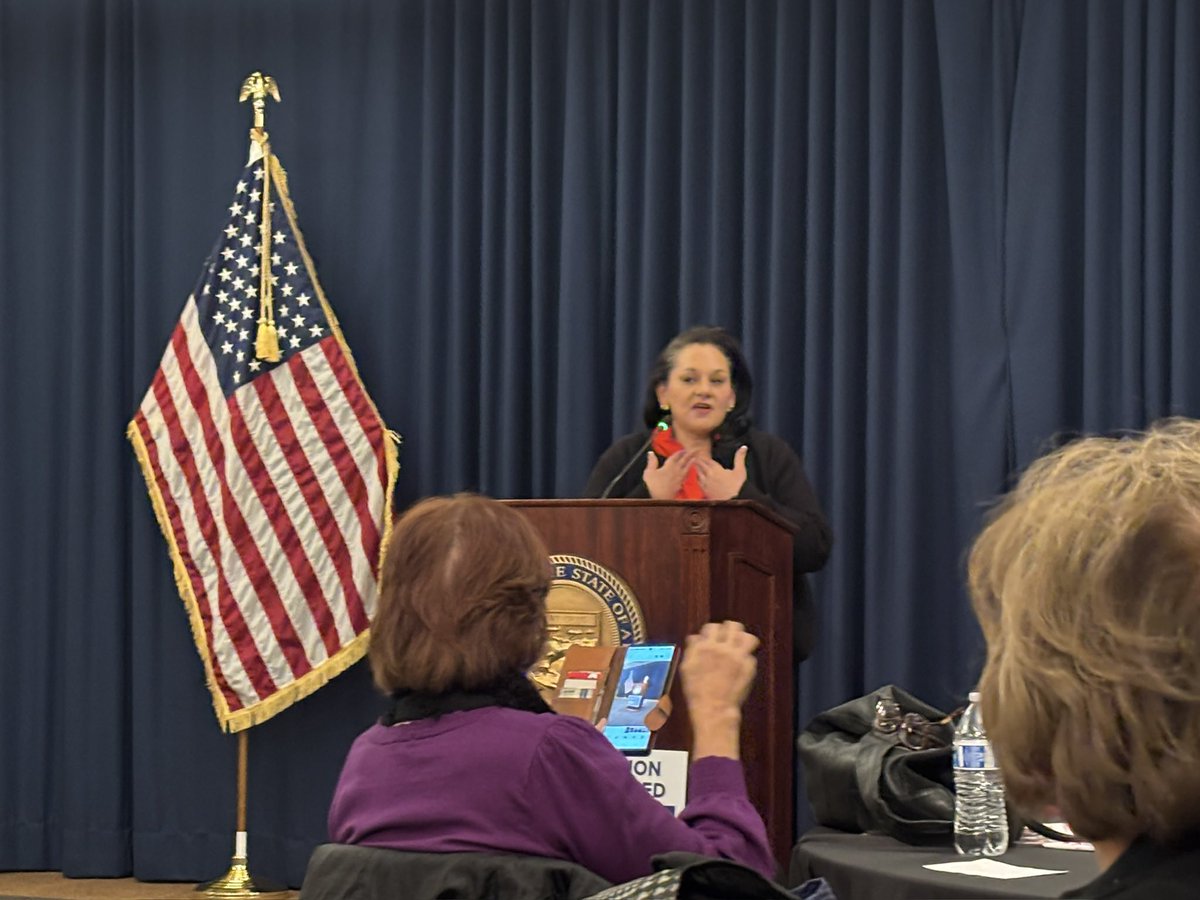 AEARetired's tweet photo. Our dedicated leaders &amp; members are meeting with AZ legislators today @AEARetired day at the Capitol , advocating for public education &amp; our @AzASRS pensions. Thanks to @ArizonaEA President @MarisolGarciaAZ for her support ! https://t.co/BmbxyM6c21