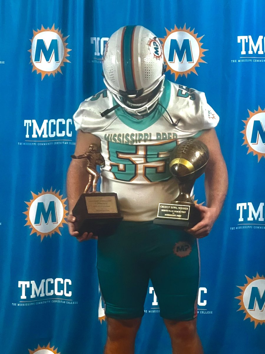 Landon_Salter26's tweet photo. Had a blast at @TMCCCOLLEGE thank you so much for having me @coachdeetmccc @SynergeticD @Hwalt1108 https://t.co/b4XhFotVRQ
