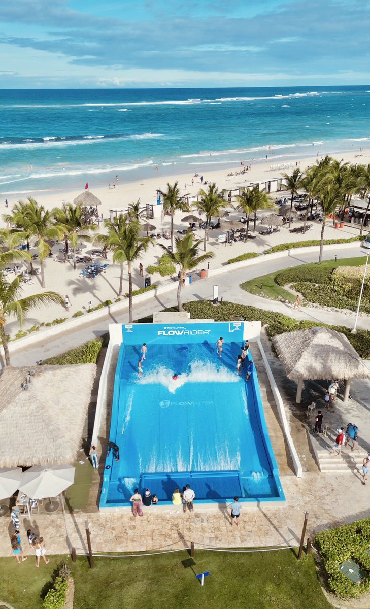 Catch the wave; enjoy the stage. #HRHCPuntaCana
