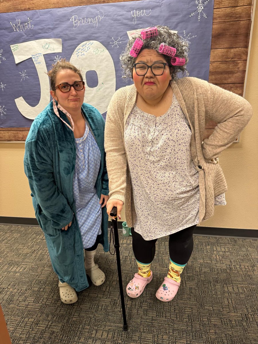 Desert Thunder School tweet media