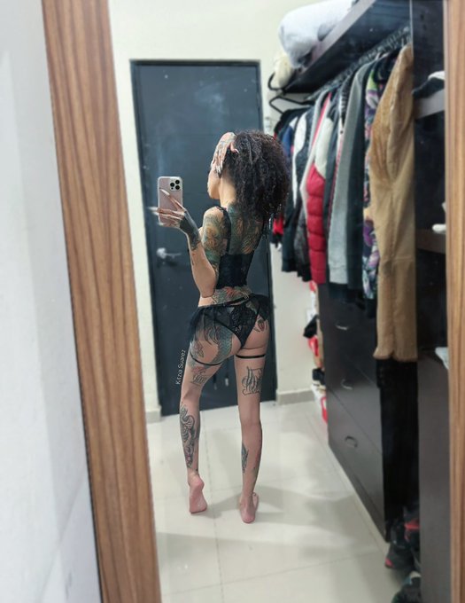 Watch Kɪᴛᴢɪᴀ Sᴜᴀʀᴇᴢ's leaked NSFW photo on TwXstars