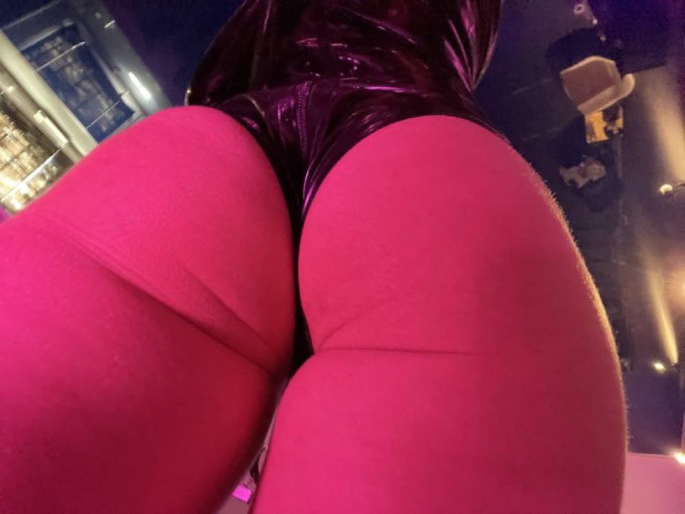 Mistress Alison tweet media