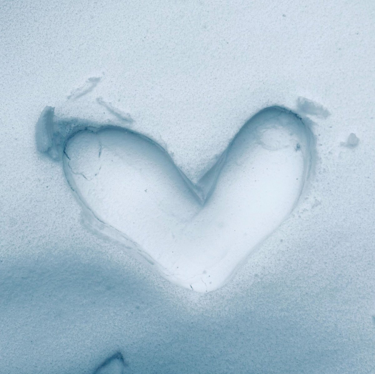 As 2025 arrives, I'm grateful for the memories we made last year. Let's face our dreams head-on this year. We'll be cheering you on, just like you've always supported us. Stay warm in this cold weather, and let's make this year amazing!