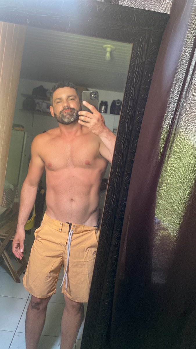 JhardhelLopes's tweet image. #tbt de um domingo q eu só existi 😮‍💨 vários nadas pra fazer kkk

#sono #preguica