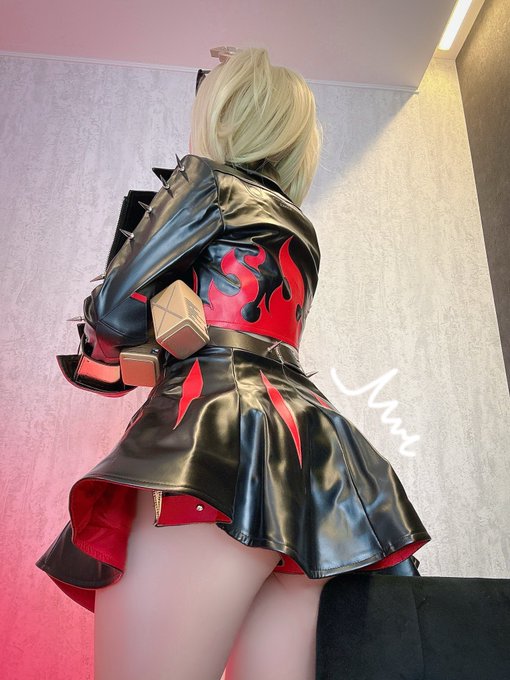 コスプレイヤーuri（うり）のTwitter画像4