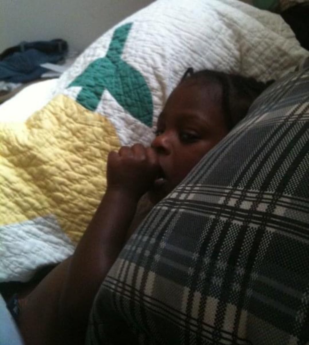 Year 17 for the big baby! Happy birthday Pooh. Enjoy your day. 

Keep working, drinking water and minding your business! 🥰🥰