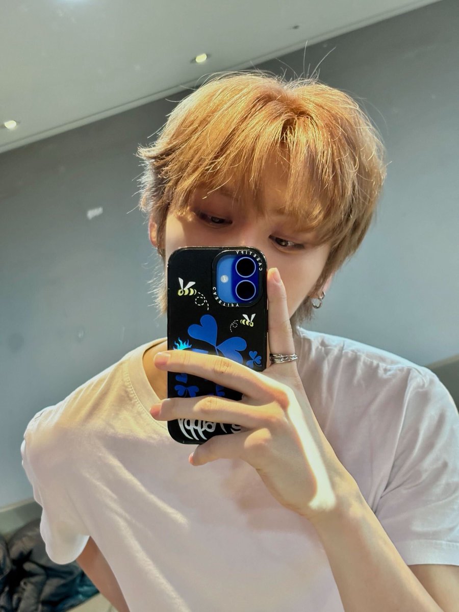 Tomorrow marks the final broadcast, and I'm still in awe of how fast time has flown. It feels like just yesterday we began this comeback, and now we're at the final stretch. Your love and support have been the wind beneath our wings, and I couldn't be more thankful.