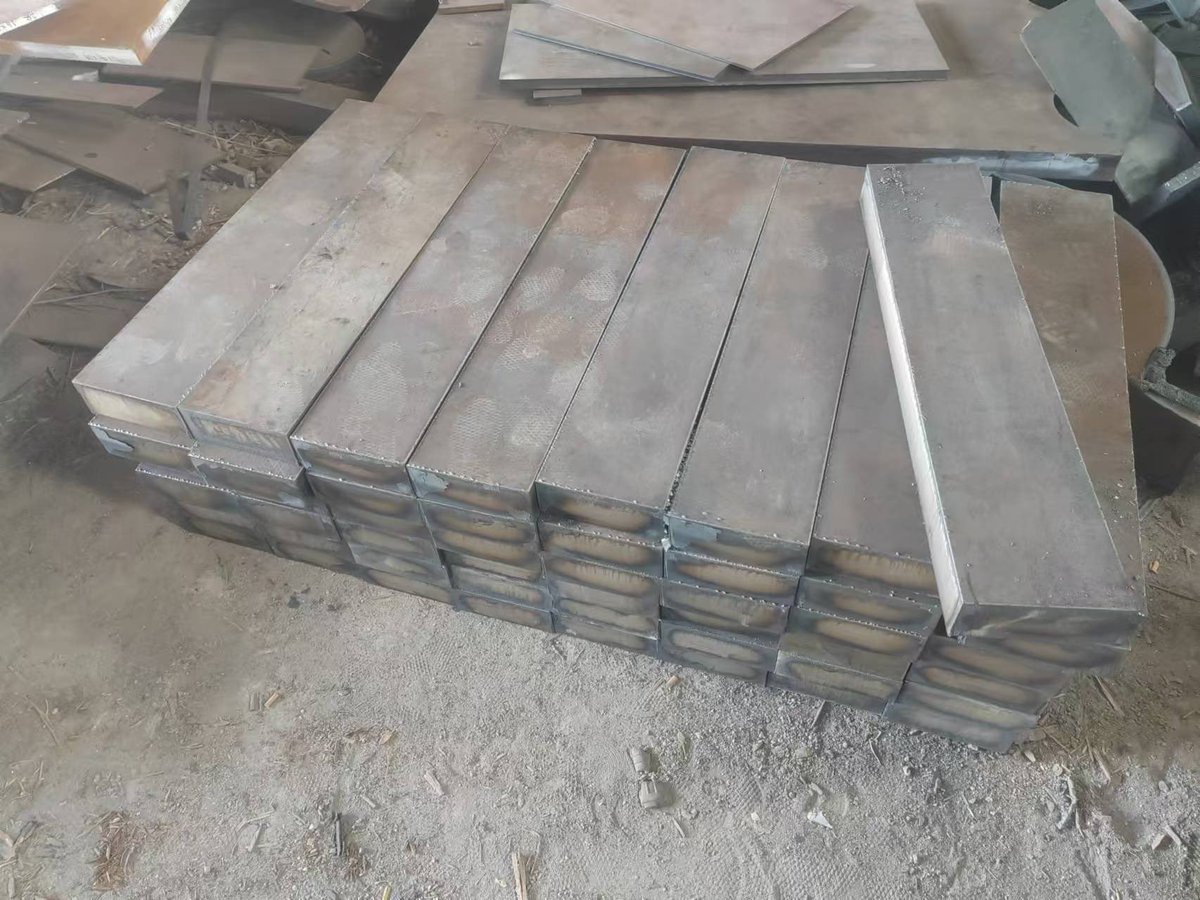 DepusteelLtd's tweet image. SA387Gr91 steel plate is a high-performance chrome-molybdenum alloy steel, with excellent high temperature strength, corrosion resistance and mechanical properties, mostly used in electric power, petrochemical and other key equipment#ASME #sa387gr91cl2 #P91 #SA387Gr91cutting