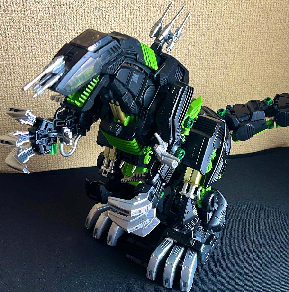 AZ-07 デスザウラー　全塗装 ゾイド デスザウラー 全塗装 セノウエタウンのサトシ on X: 