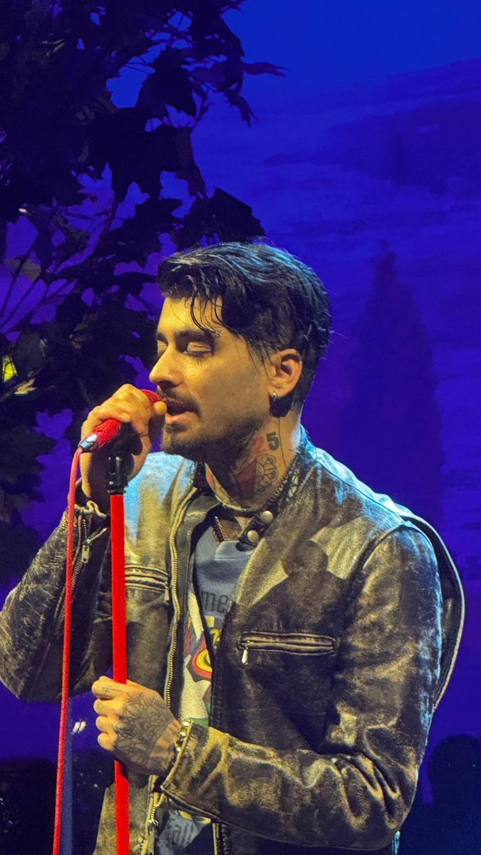 Zayn durante su segundo show en Washington

#ZaynSTTSTour