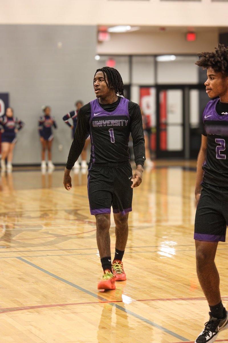 Ricardo Felix (@coach_felix) on Twitter photo University 58
Chaparral 55
<a href="/London_Smith1/">London Smith</a> 21 pts 5 asts
<a href="/JeremiahGreen08/">Jeremiah Green</a> 15 pts 5 Rebs
Wasn’t pretty but the U moves to 21-6 on the year and 3-1 in district. On to the next one.
<a href="/hoopinsider/">Hoopinsider</a> <a href="/TexasHoopsGASO/">TexasHoops/GASO đź”—</a> <a href="/ShahjiAdam/">Shahji Adam</a> <a href="/WacoTribSports/">WacoTrib Sports Dept</a> <a href="/chadvautherine/">Chad Vautherine</a> University 58
Chaparral 55
<a href="/London_Smith1/">London Smith</a> 21 pts 5 asts
<a href="/JeremiahGreen08/">Jeremiah Green</a> 15 pts 5 Rebs
Wasn’t pretty but the U moves to 21-6 on the year and 3-1 in district. On to the next one.
<a href="/hoopinsider/">Hoopinsider</a> <a href="/TexasHoopsGASO/">TexasHoops/GASO đź”—</a> <a href="/ShahjiAdam/">Shahji Adam</a> <a href="/WacoTribSports/">WacoTrib Sports Dept</a> <a href="/chadvautherine/">Chad Vautherine</a>