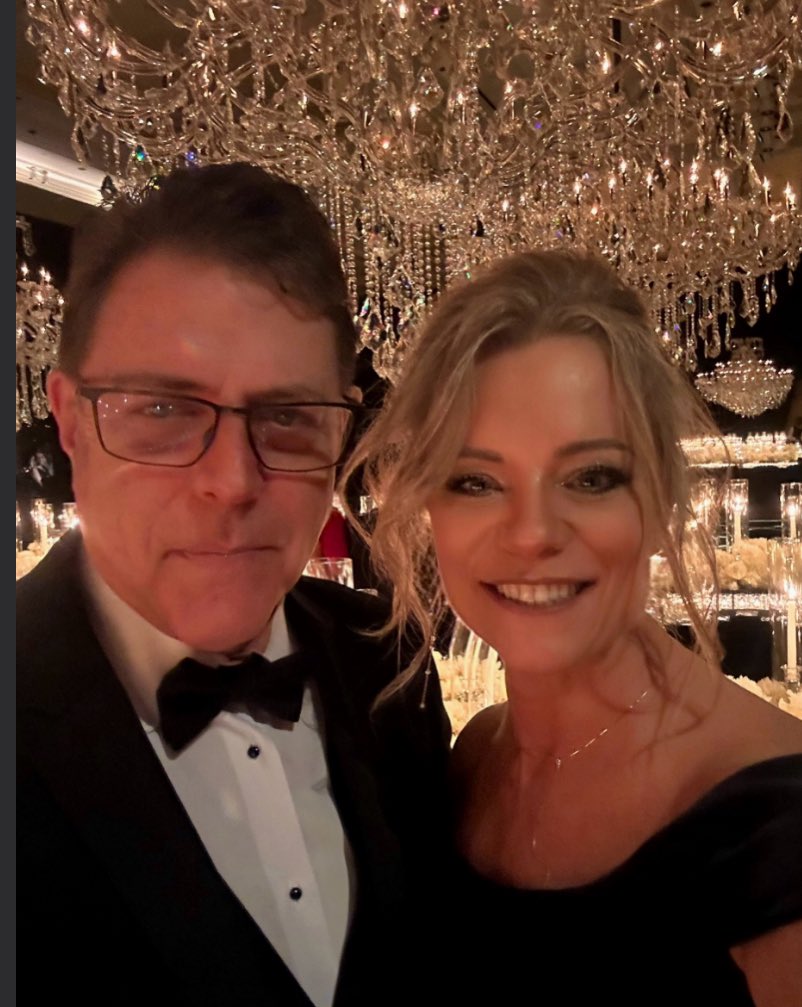 Got to play dress up this weekend with <a href="/Pat_Fischetti/">Patrick Fischetti</a> <a href="/TheBreakers/">The Breakers</a> 🖤🤍💍