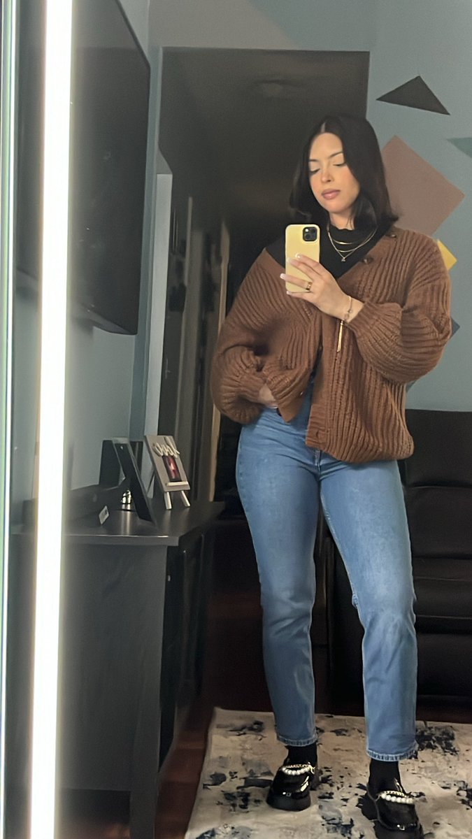 xolenaaaa's tweet image. Hello &amp;lt;3