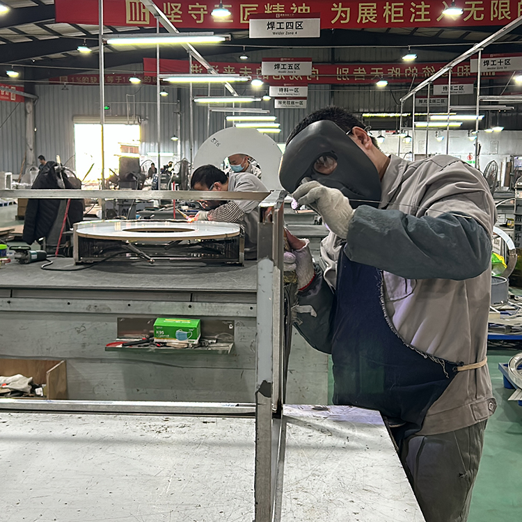 customshowcase's tweet image. 🌟 Why Is Brand Loyalty Inseparable from Showcase Quality?
Official Website: degreefurniture.com
Email: sales@degreefurniture.com
WhatsApp: +86 13922429233
#jewelrydisplaycase
#displaycasemanufacturer
#customdisplaycase
#dgdisplayshowcase