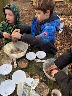 NectonFS's tweet image. We had a bird theme in the forest this week with @NectonY1, using toy birds to id the ones who might visit our forest and making some feeders for them. Teamwork was on display as a group make a bridge and then worked out which planks worked best.