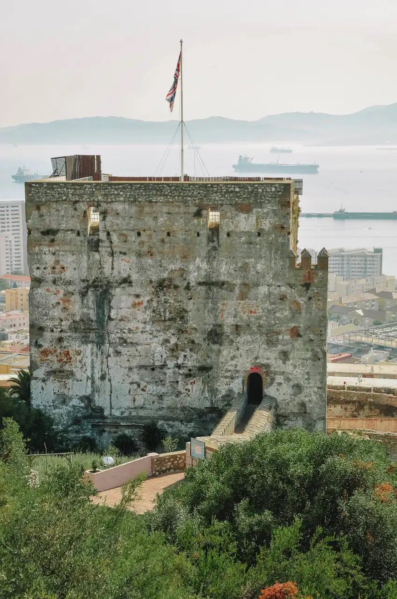 ElysiumBayside's tweet photo. 🌄 Where Stunning Views Meet Rich Heritage. At ELYSIUM Bayside, we honor the timeless beauty and rich history of Gibraltar. Would you like to be part of this enduring heritage?
Website: https://t.co/vpxAxzHMmB
Mail: enquiries@elysiumbayside.com
 #Gibraltar #ElysiumBayside https://t.co/BCDioeeDjV