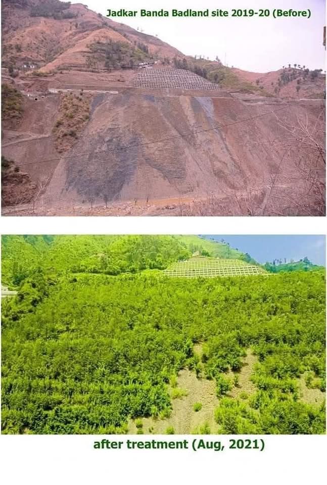 VOICE_4_804's tweet image. بلیئن ٹری سونامی کا عمران خان منصوبہ ، 
Jadkar Banda Bandland site 2019-20 before  &amp;amp; After Treatment august(2021). 
یہ ہے نظریہ ہمارے لیڈر کا،اس نے ماحول کی آب و ہوا میں بہتری کیلیے کام شروع کیا، عوامی خدمت ہی اسکا جرم ٹھہرا۔ 
#billionTree 
#FreeImranKhan