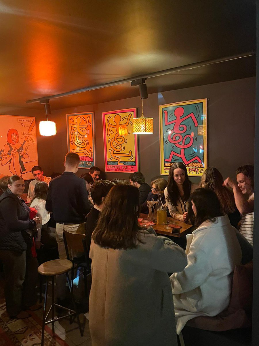 Hier soir, l'UNI Montpellier s'est réunie autour de la traditionnelle galette des rois.
C'était une belle façon de commencer l'année 2025 avec la section montpelliéraine.
Étudiants de droite, rejoignez-nous ! 🇫🇷
