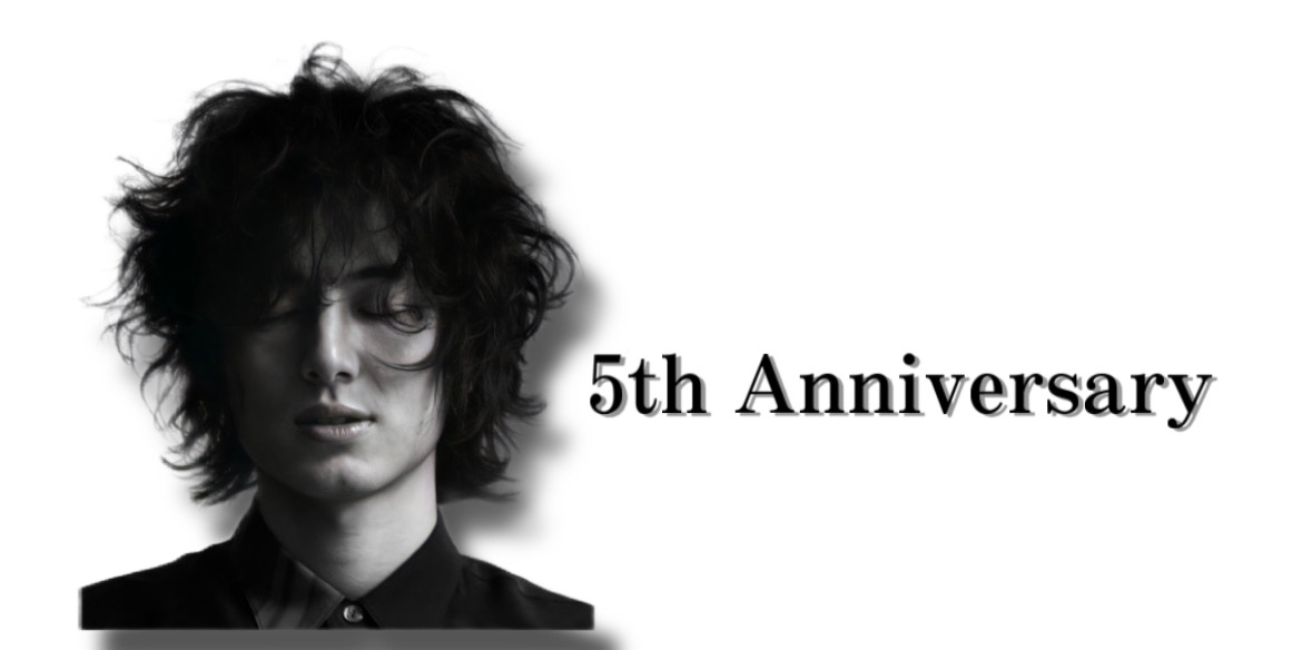 4160_7991's tweet photo. デビュー5周年おめでとうございます🍃
たくさんの愛と幸せをありがとう🤍
歌う人になってくれてありがとう🙏🏻🍃

 #FujiiKaze  
 #藤井風デビュー5周年
#FujiiKazeHappy5thAnniversary https://t.co/Frp8kTLhrU