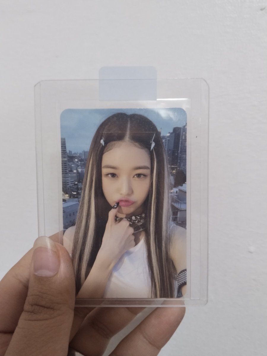 lshluver's tweet photo. wony arrived safely 🙏🏻 thank u so much po!! 10/10 🙂‍↕️

@2502BASKET #2502proofs https://t.co/dAwwJ99lJS