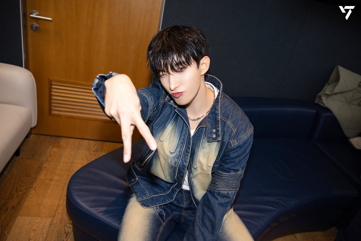 pledis_17's tweet photo. BSS '청바지' Photo Sketch

▶️ https://t.co/QH1jYLXPuh

#부석순 #BSS
#BSS_TELEPARTY
#부석순_청바지 #BSS_CBZ https://t.co/UtbJxZSEQy