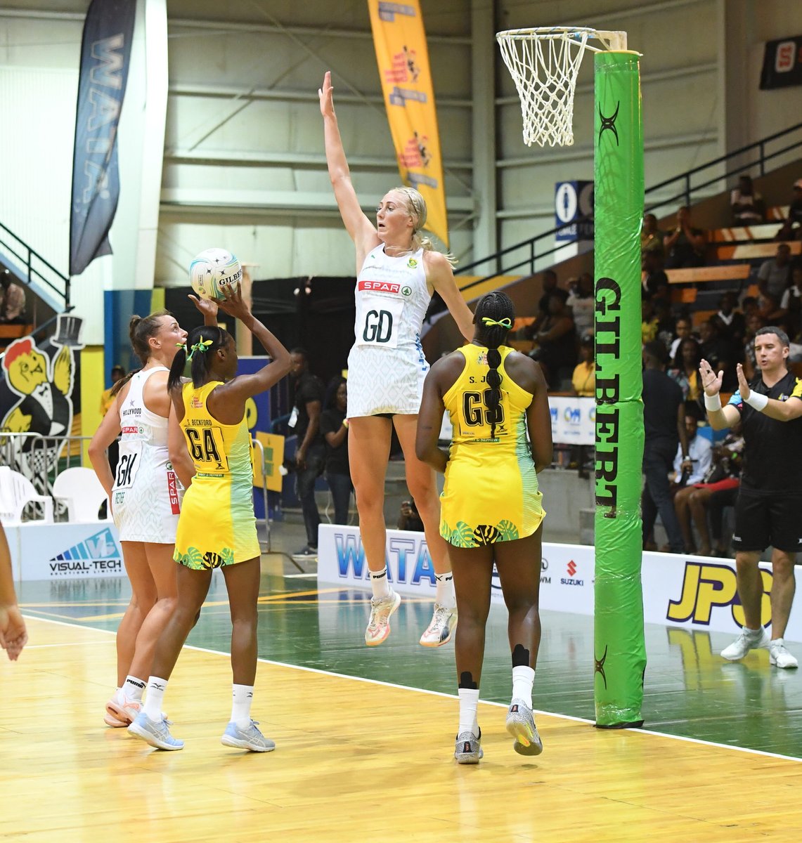 Netball_SA's tweet photo. Every moment captured shows the grit, passion, and determination that define us. Onward and upward! 🌟🇿🇦

#SPARProteas #NetballFamily #WeAreAllIn

📸 Collin Reid https://t.co/Nsj98yTJpT