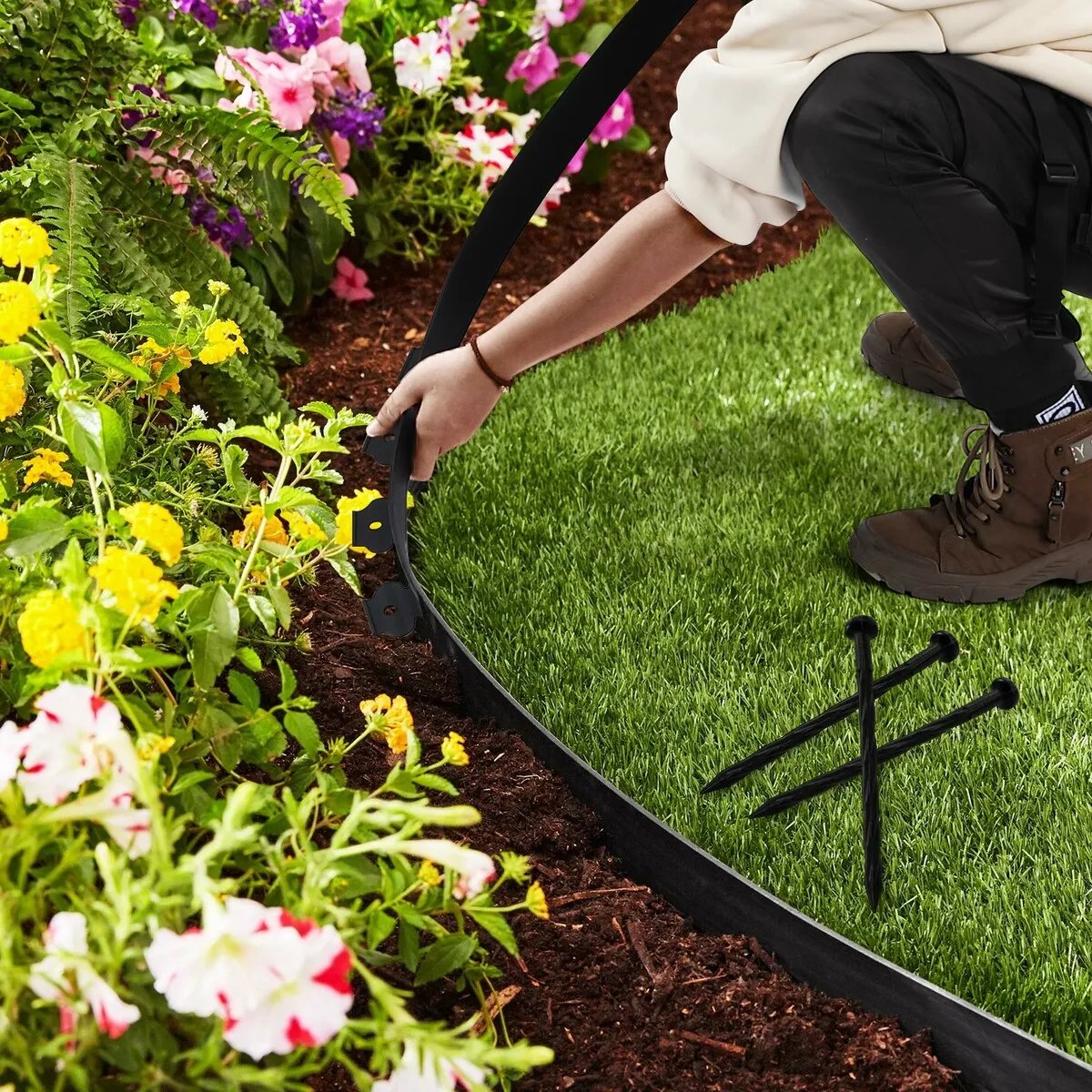 CrazySalesAus's tweet image. No Dig Garden Edging 3x10m Landscape Edge Fence 
Now: $39.99 bit.ly/4g8Pcd1
#GardenEdging #LandscapeDesign #FlexibleBorders #DIYGarden #LawnDecor