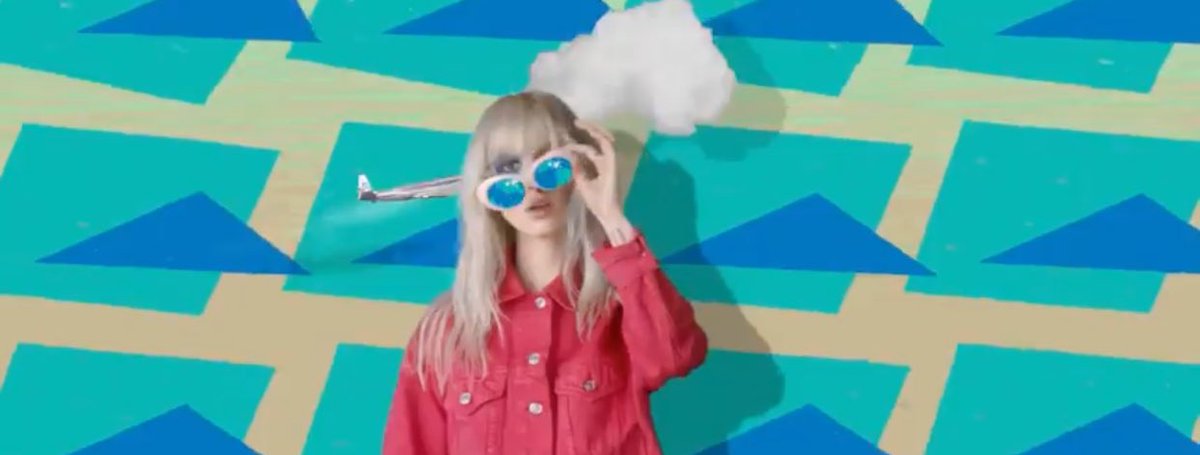 notgwendalupe's tweet photo. hard times by paramore (2017) https://t.co/2MSN5NpI2U