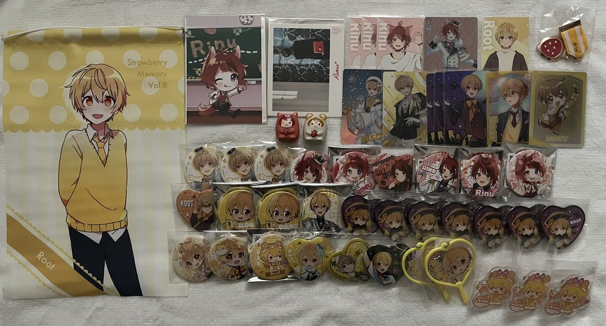 Trhka_stpr's tweet photo. #すとぷりグッズ交換 

求︰買取(PayPay、銀行振込等)>>>>交換(22NewYear等身🩵缶バ)

譲：画像のもの

⚠︎︎不可の場合はいいねのみ
⚠︎合計金額＋送料

#すとぷりグッズ回収 #すとぷりグッズ買取 #すとぷりグッズ #ころんくんグッズ交換 #ころんくんグッズ回収 #すとぷりグッズ無限回収 https://t.co/gDbPz3Eom3
