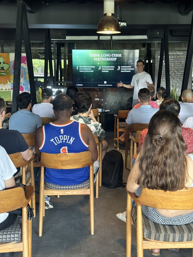 irynashv's tweet photo. @ivan_nomadz covering the most exciting topic at @flow_bali - the fundraising journey🚀 
My favorite part of working with startups as a lawyer is helping them prepare for the due diligence process and collaborating on investment deals🤙 https://t.co/nj9x4hu3JP