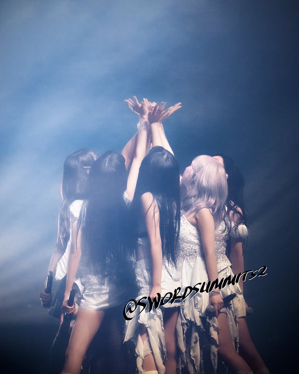 SSSJ1ST's tweet image. #gfriend
#여자친구