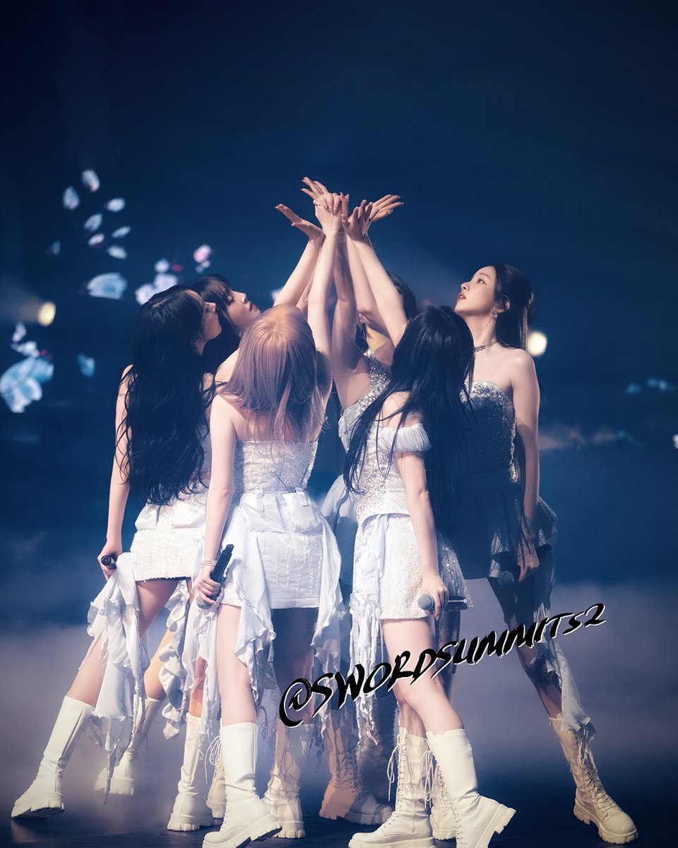 SSSJ1ST's tweet image. #gfriend
#여자친구