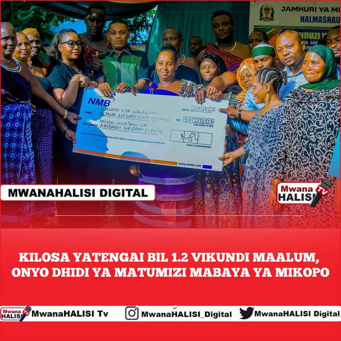 Halima_nyab's tweet photo. Serikali ya Wilaya ya Kilosa imetenga zaidi ya bilioni 1.2 kwa ajili ya mikopo isiyo na riba inayolenga vikundi maalum, ikiwemo wanawake, vijana, na watu wenye ulemavu.

Sh. Milioni 547 zimeidhinishwa kwa vikundi 60 vilivyokidhi vigezo vya kupokea mikopo hiyo. 

#Mamayukokazini https://t.co/MdNj51P9n4