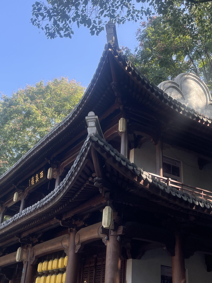 TashaKaro's tweet photo. 午後は天気が良かったので公園に行きました。 https://t.co/xI08VA62qg