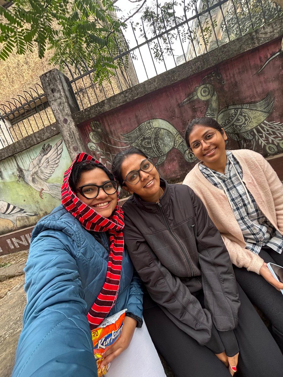 BlurredBiba's tweet photo. Winter breakfast βοΈ with my radiology copgs.. both are Telugu π and they make sure I eat tasty south Indian breakfast with them every holiday π #residency #agmc #rubiscotalks #Tripura #Agartala #breakfast https://t.co/id9Fb8KhY5
