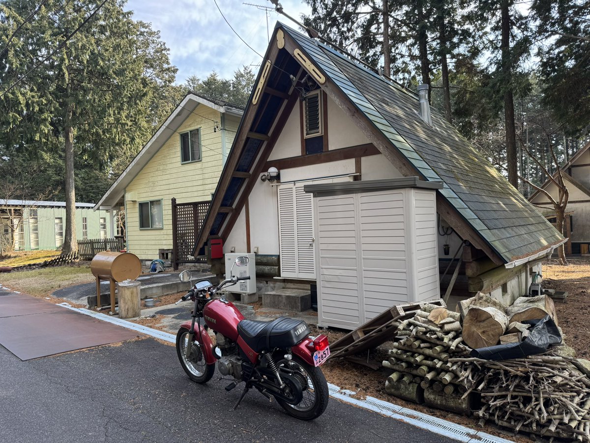 hajiwest's tweet photo. 天気が良いので友達の別荘へ😀
#SR125 https://t.co/b0iLb4vquB