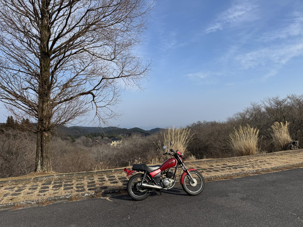 hajiwest's tweet photo. 天気が良いので友達の別荘へ😀
#SR125 https://t.co/b0iLb4vquB