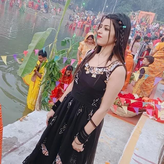 पलक दीप 🪔 tweet media