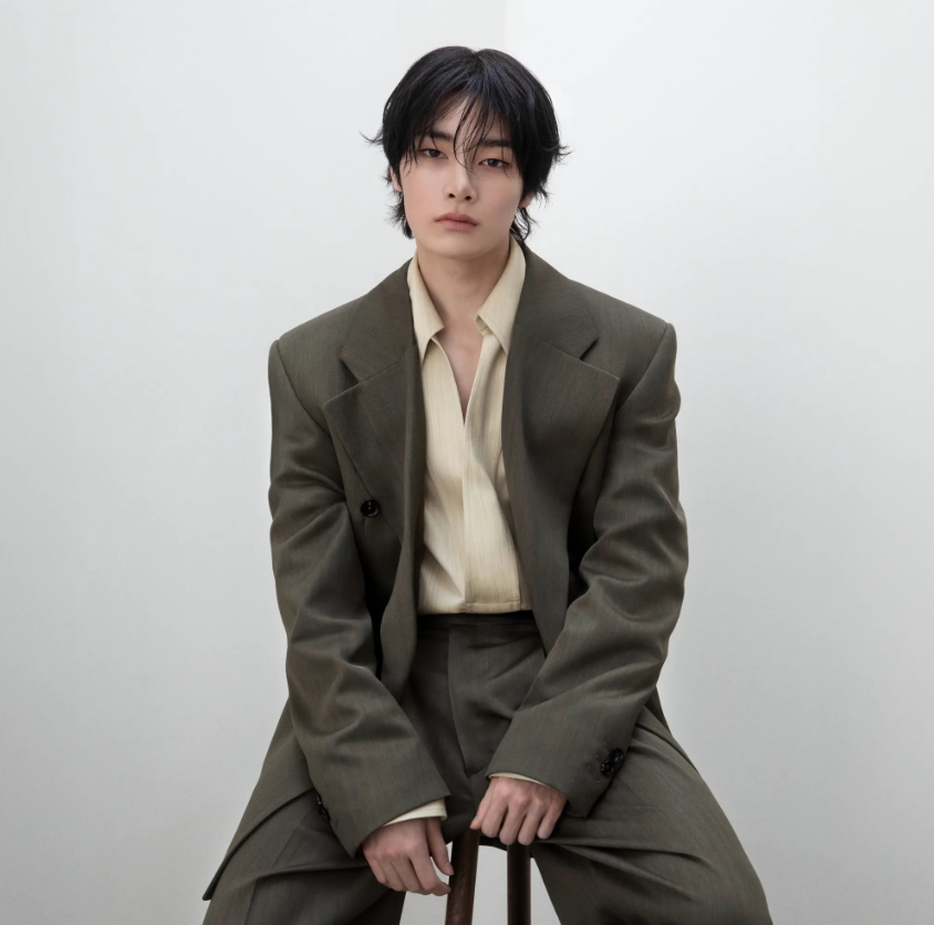 AboutMusicYT's tweet photo. I.N of Stray Kids becomes the Brand Ambassador of Bottega Veneta. https://t.co/Onb6NGHkiQ