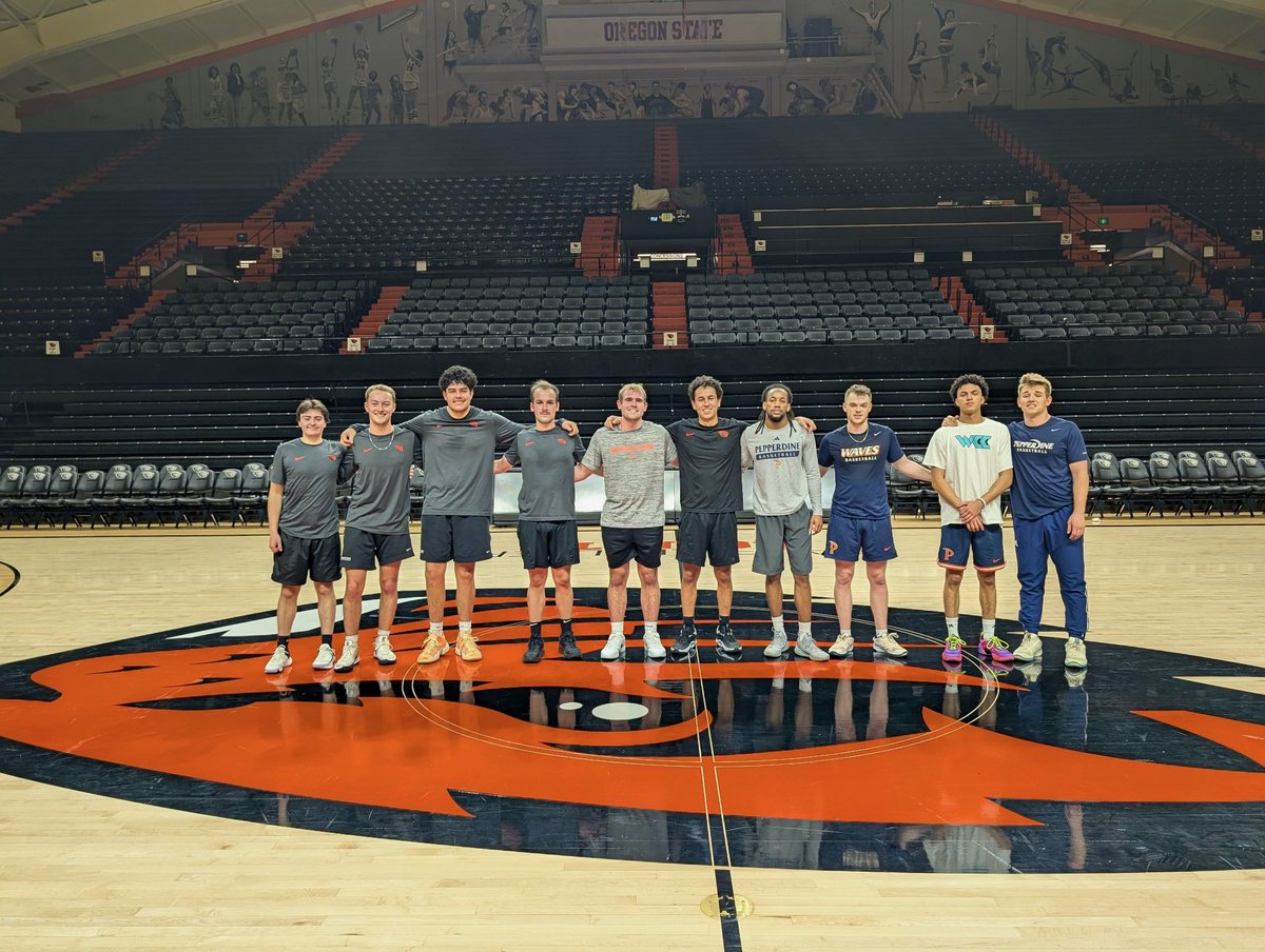 Oregon State MBB Student Managers (@beavermanagers) on Twitter photo We backโฆ and we are 1-0! Thank you Pepperdine managers for playing us for our first game of the year. Your Beaver Managers took the 64-63 win tonight in Gill.
MVP of the game goes to senior manager, Alan Favela <a href="/favelaalan_/">Alan Favela</a> , dropping 28 points tonight.
See you in Gill๐ We backโฆ and we are 1-0! Thank you Pepperdine managers for playing us for our first game of the year. Your Beaver Managers took the 64-63 win tonight in Gill.
MVP of the game goes to senior manager, Alan Favela <a href="/favelaalan_/">Alan Favela</a> , dropping 28 points tonight.
See you in Gill๐