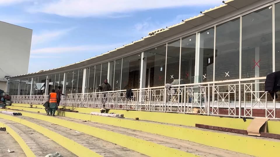 developingpak's tweet image. #Rawalpindi Cricket Stadium Update!

 Renovations are underway for the ICC Champions Trophy 2025! Highlights include:
✅ 12,000 new seats
✅ Upgraded hospitality &amp;amp; media boxes
✅ Improved floodlights

 #ChampionsTrophy2025 #StadiumUpgrades #PindiStadium2025 #PCB #ICC