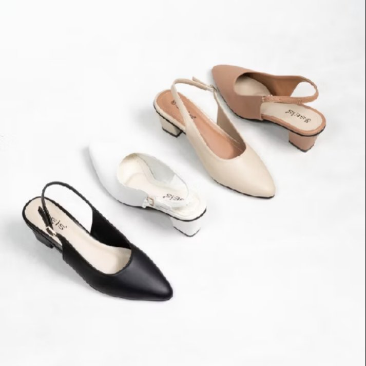 Jidiyz's tweet photo. Beli heels ini pas wisuda.Under 200k tapi bener2 worth it karena solnya superr empukk

https://t.co/CY5z4UKh6w https://t.co/OeIClSGsTs