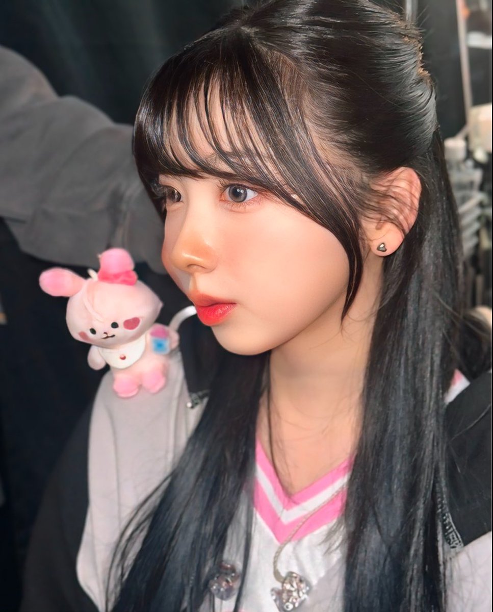 ミイヒちゃんとぴょんぴょんかわいすぎ🐰🎀 最近ハーフアップかハーフ