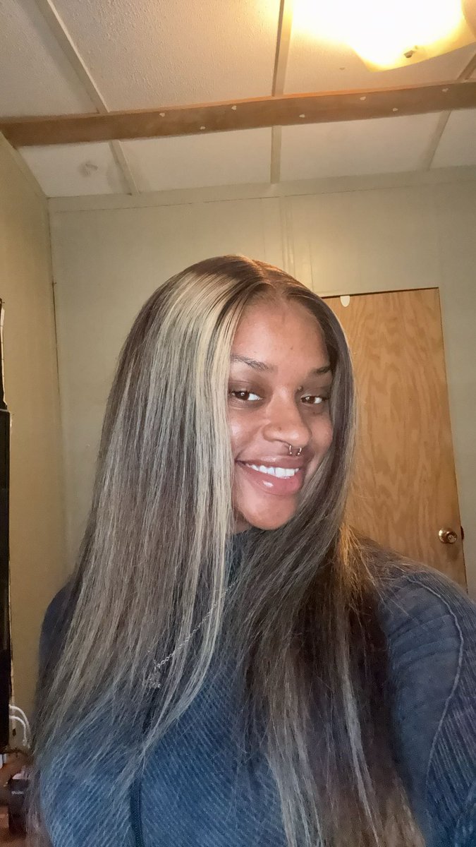 brownbabeqtj's tweet photo. No filly vs filly 🫶🏽 https://t.co/edp3EUj3wW