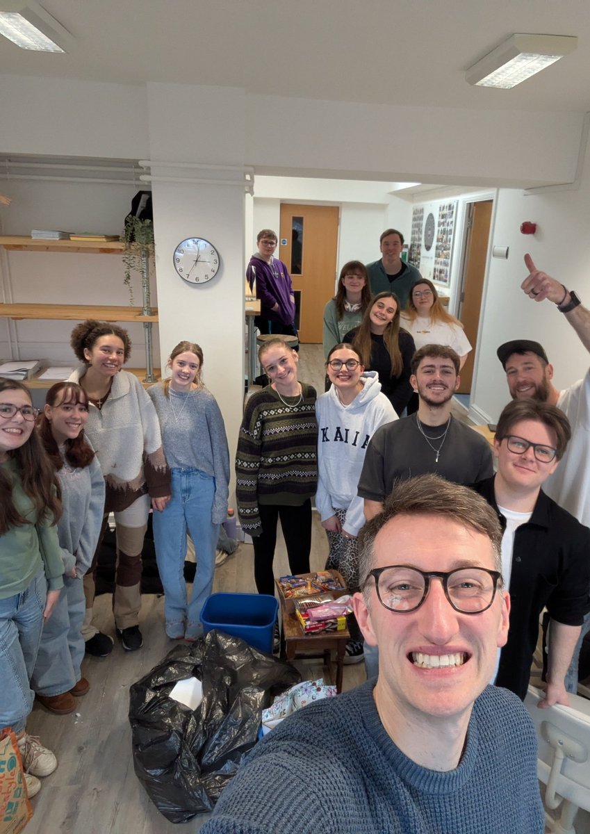 Ollie Ward tweet media