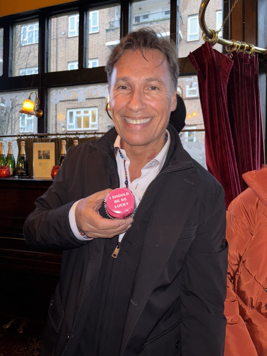 iamNathanMoore's tweet photo. What a lovely afternoon it was back at PWL - first time at the Vineyard since 88 ,congratulations to Mike, Matt &amp; Pete for their blue plaque award, it was pleasure to be there, so long after recording - The harder I try  @SAW_MUSIC @MIKE_STOCK_HQ @MikeReadUK https://t.co/Ican7nYmat