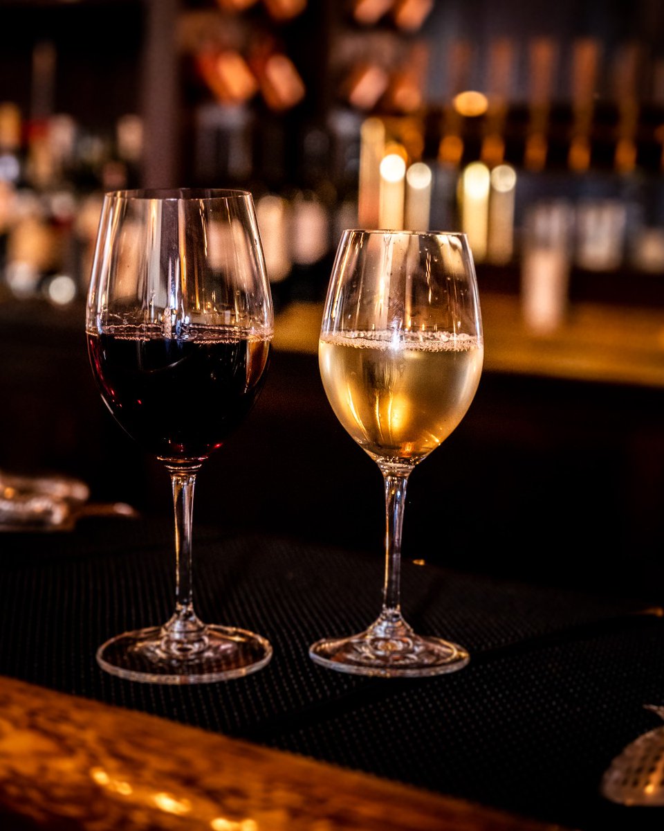 The Esquire Tavern tweet media