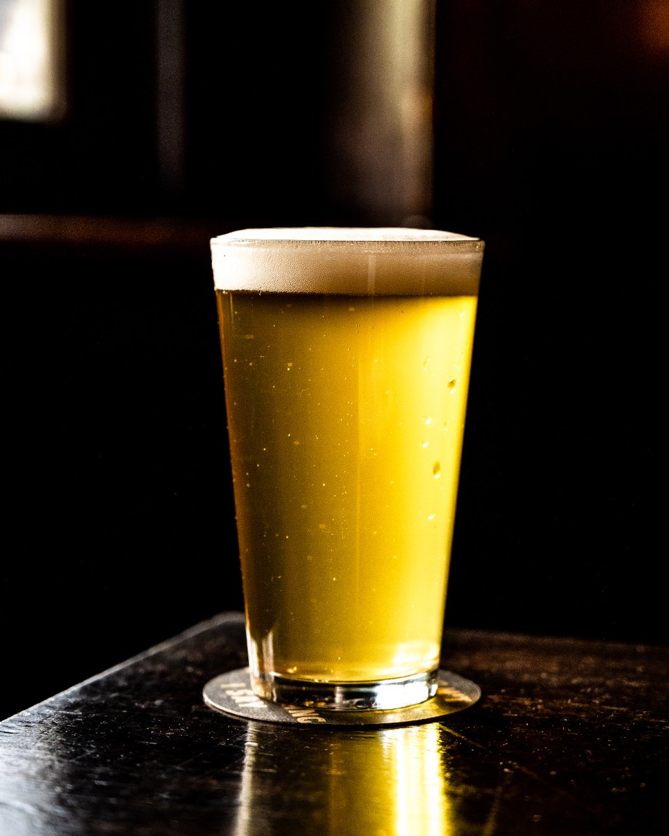 The Esquire Tavern tweet media